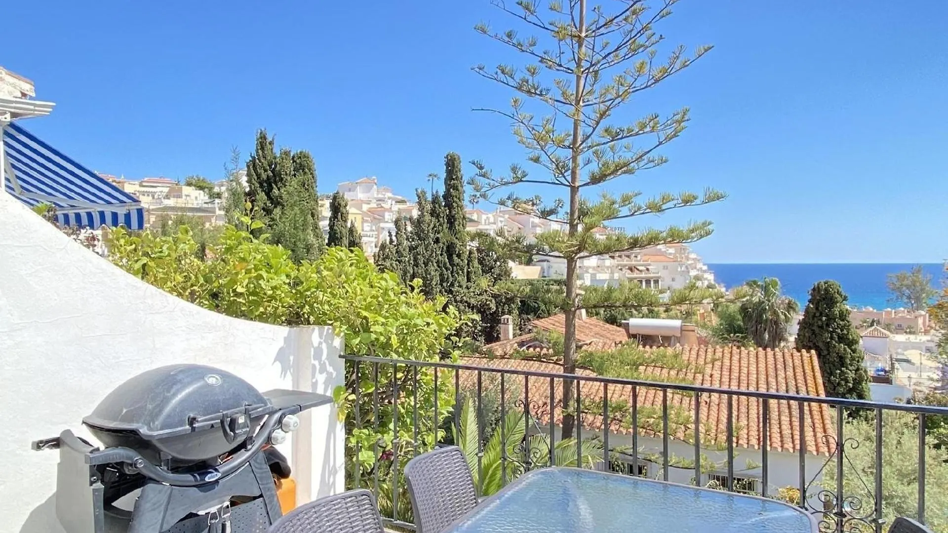 Сasa de vacaciones Ferienhaus Fuer 4 Personen Ca 100 Qm In Nerja, Andalusien Costa Del Sol